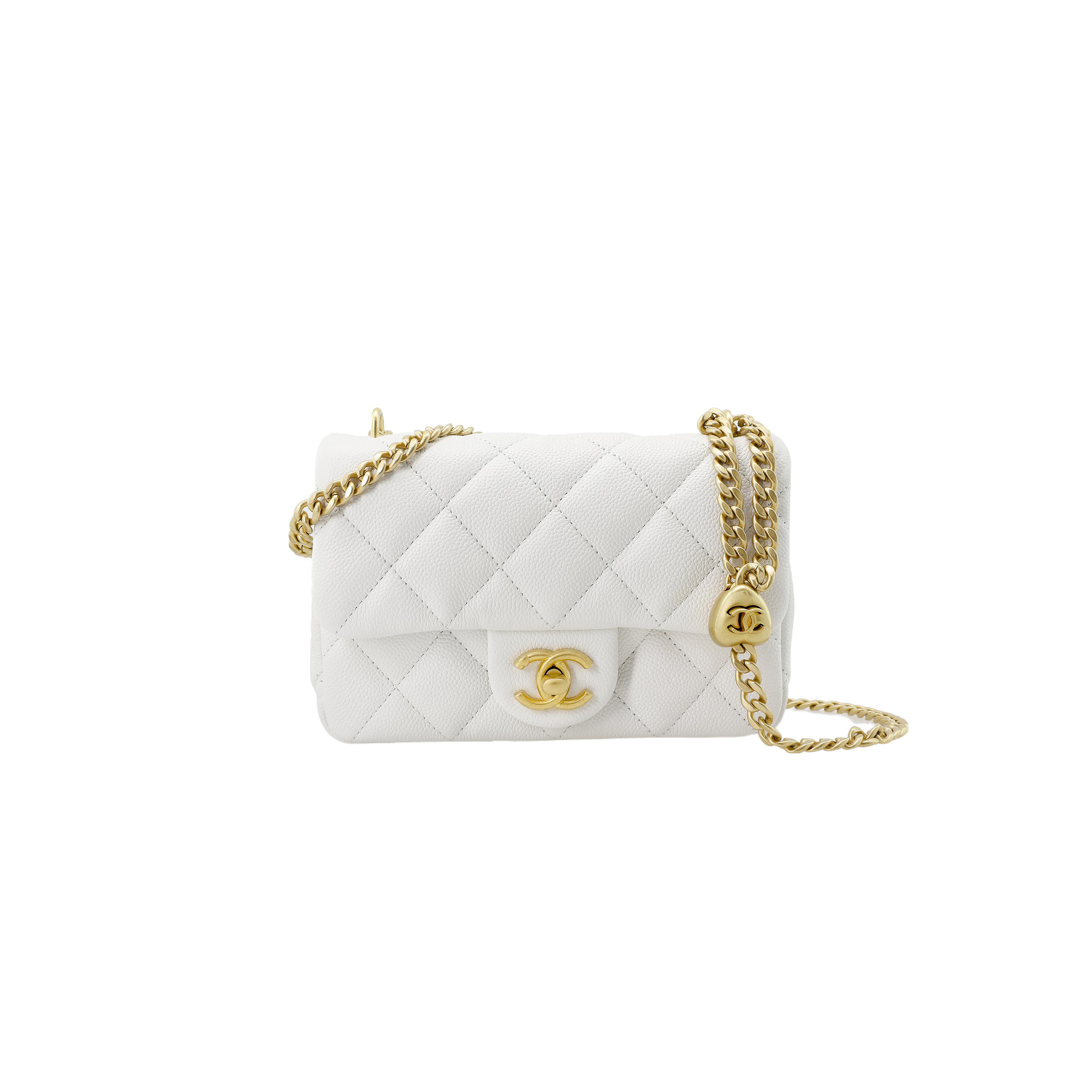 Ch*el master heart adjustable buckle cover white (19*13*5cm)